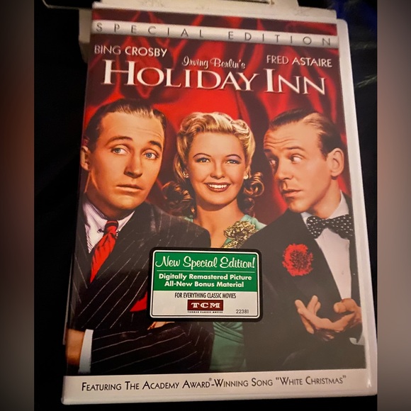 Christmas Classic “Holiday Inn” DVD - Picture 3 of 4